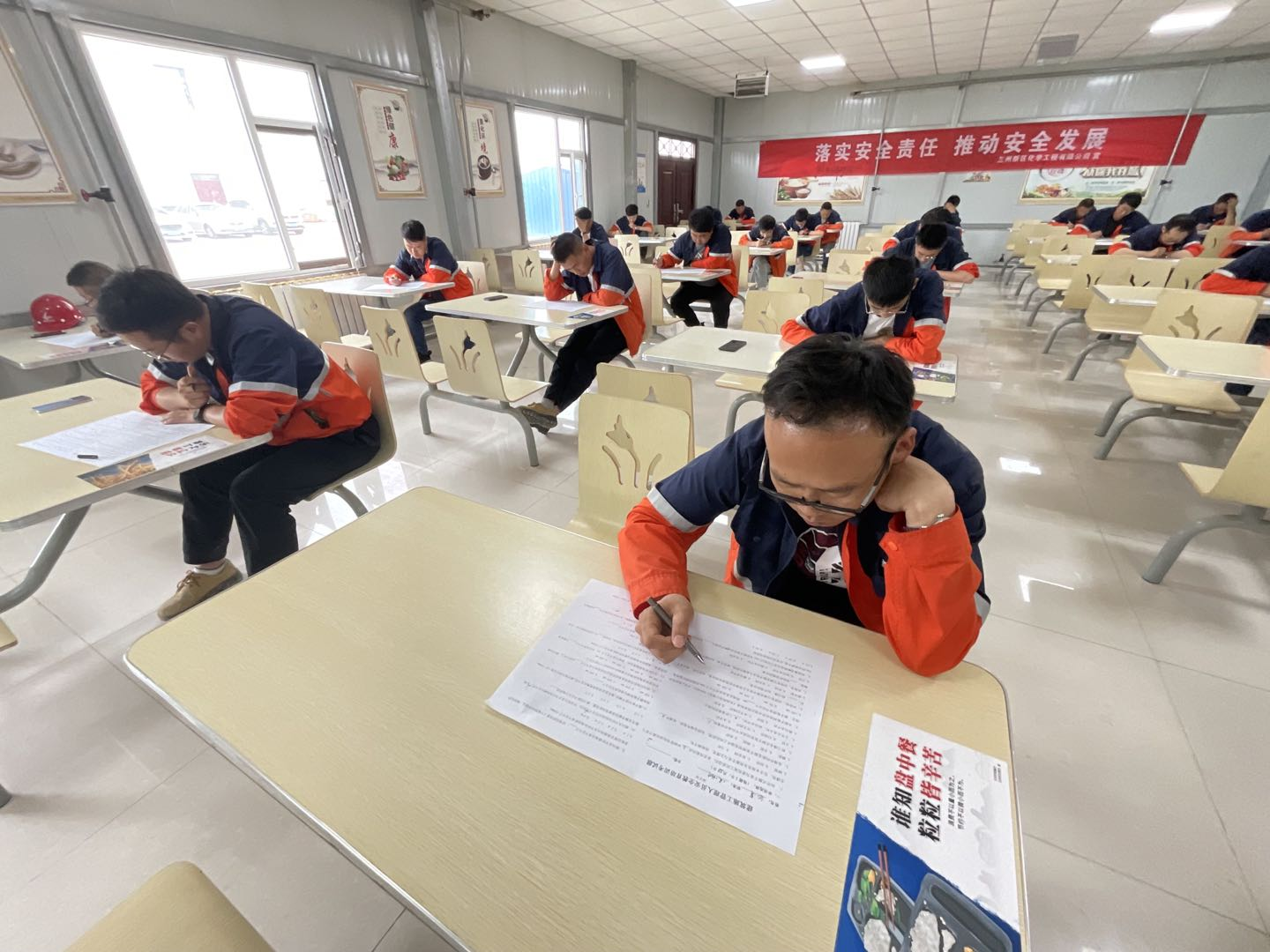 esball(�й���)�ٷ���վ